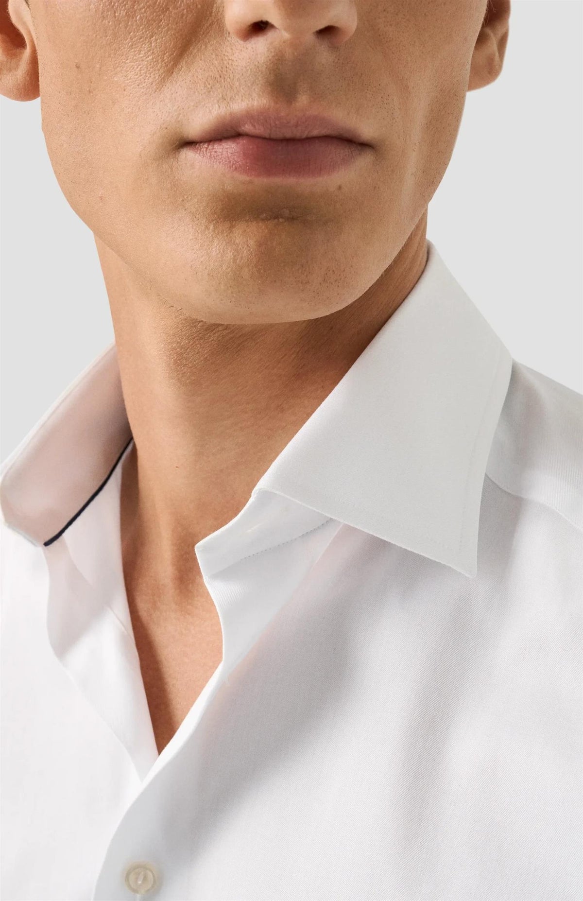 Slim White Signature Twill XLS