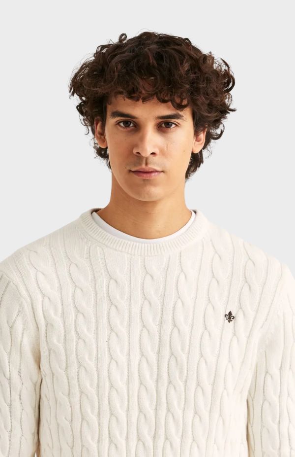 Ethan Cable Oneck