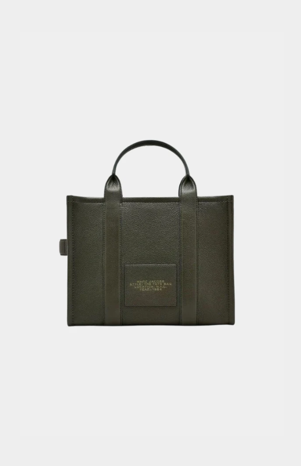 THE MEDIUM LEATHER TOTE