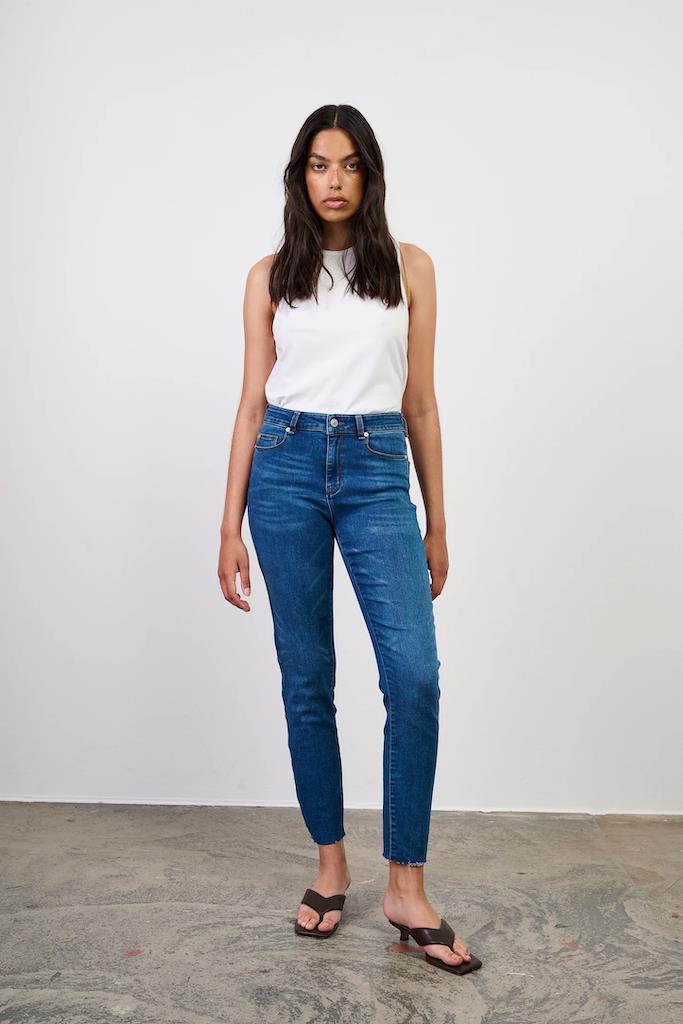 Alexa Jeans wash Cool Barcelona