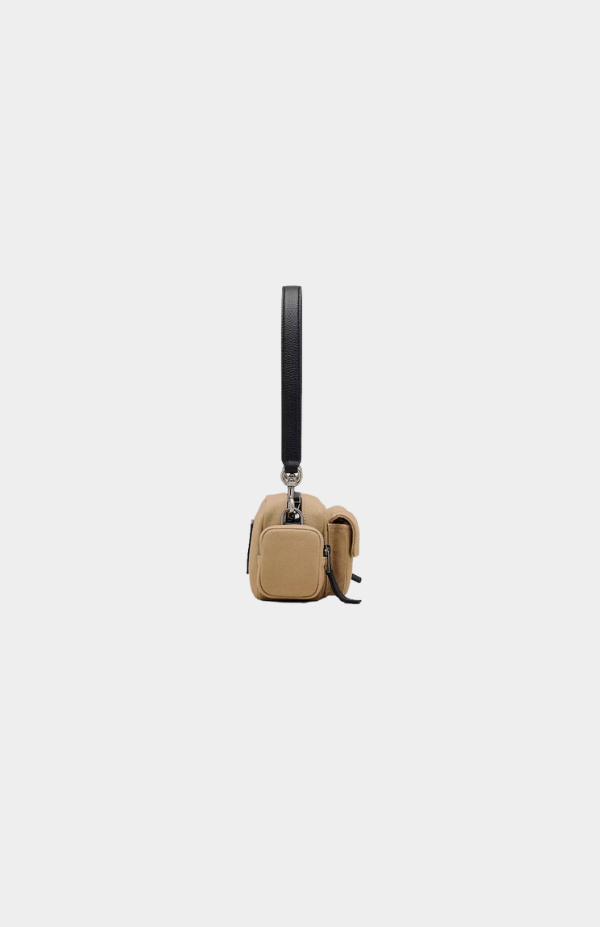 THE CARGO SHOULDER