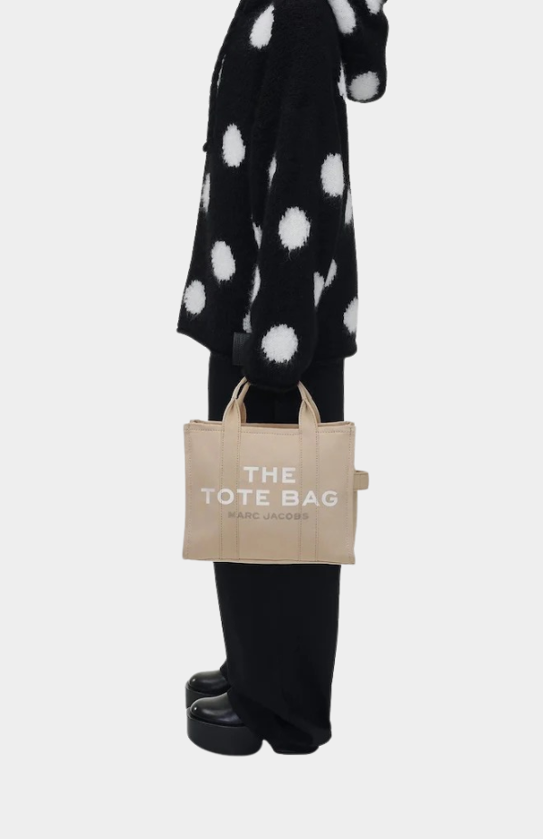 THE MEDIUM JACQUARD TOTE
