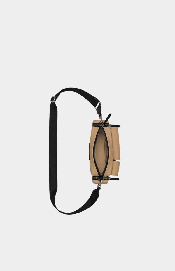 THE CARGO SHOULDER