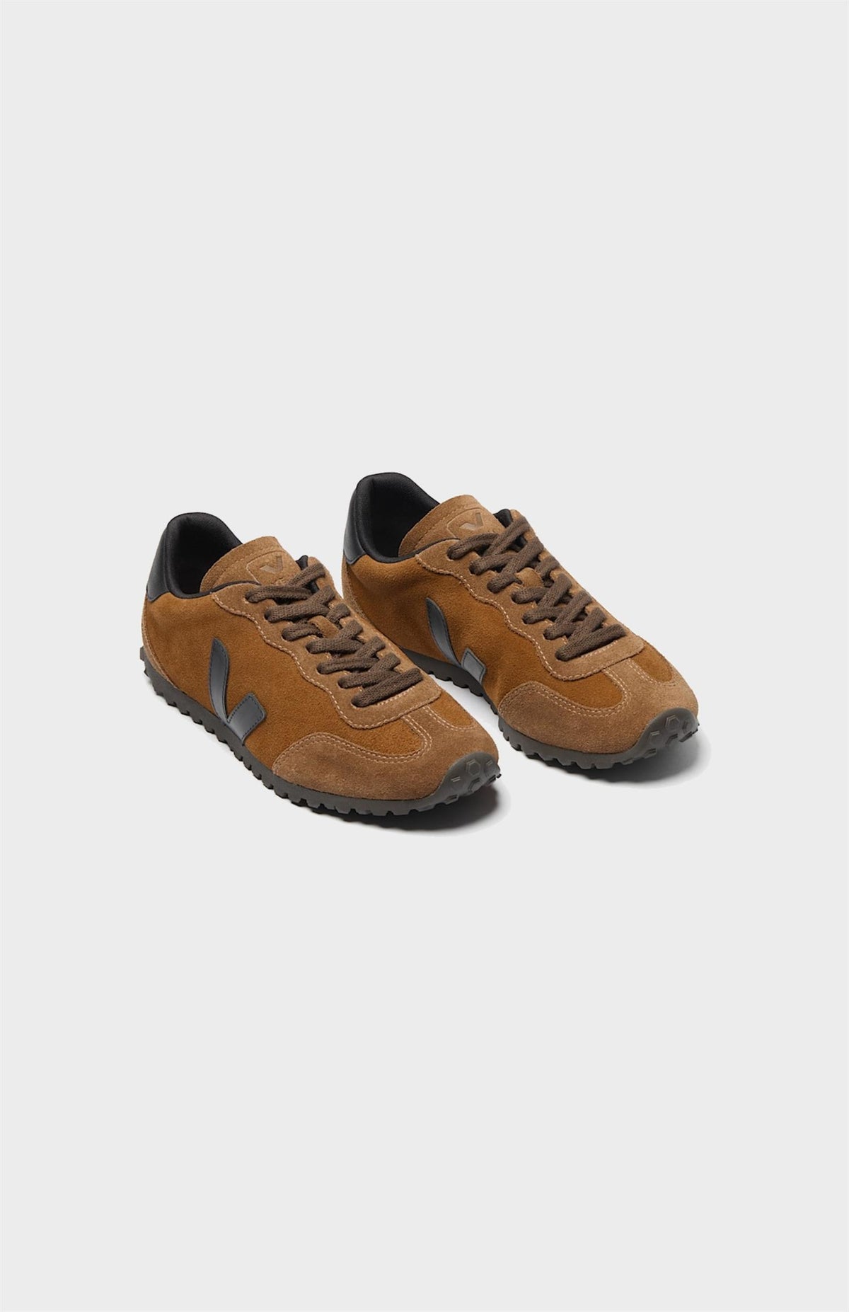 GT Suede