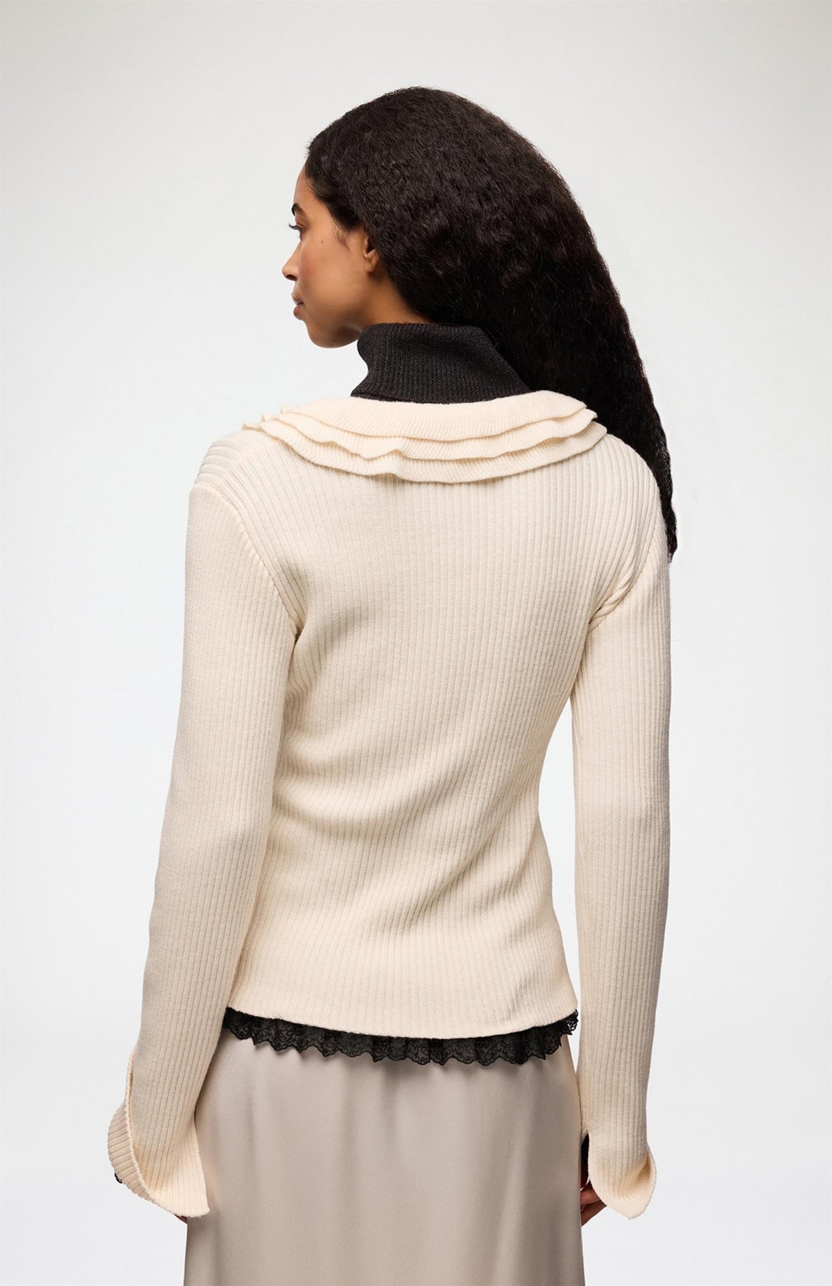 Ribbed Merino Frill Top