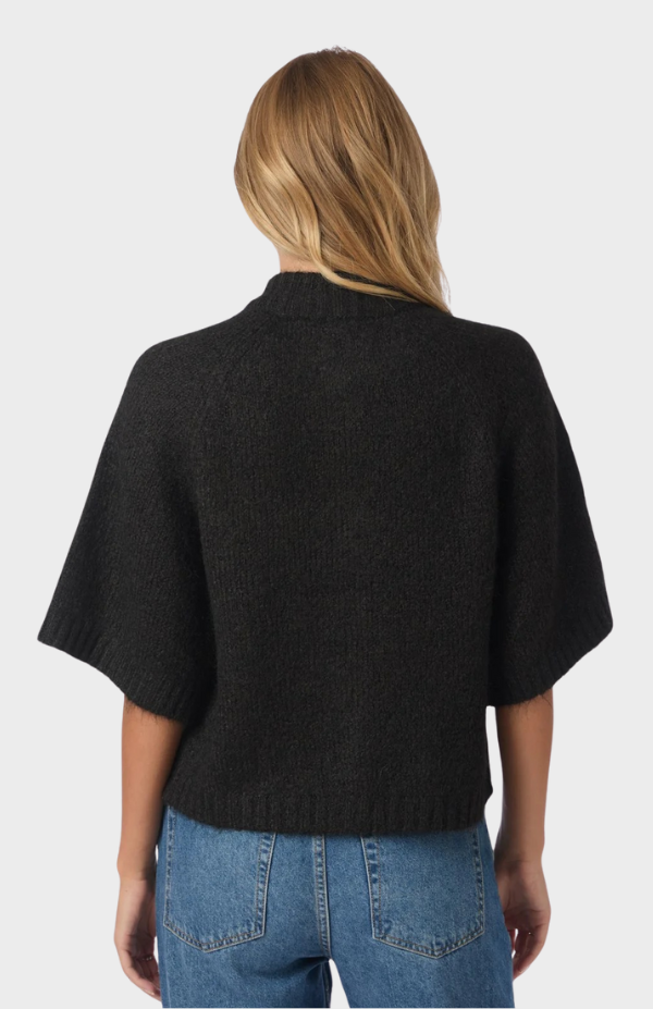 Benuta Fluffy Knit Cardigan