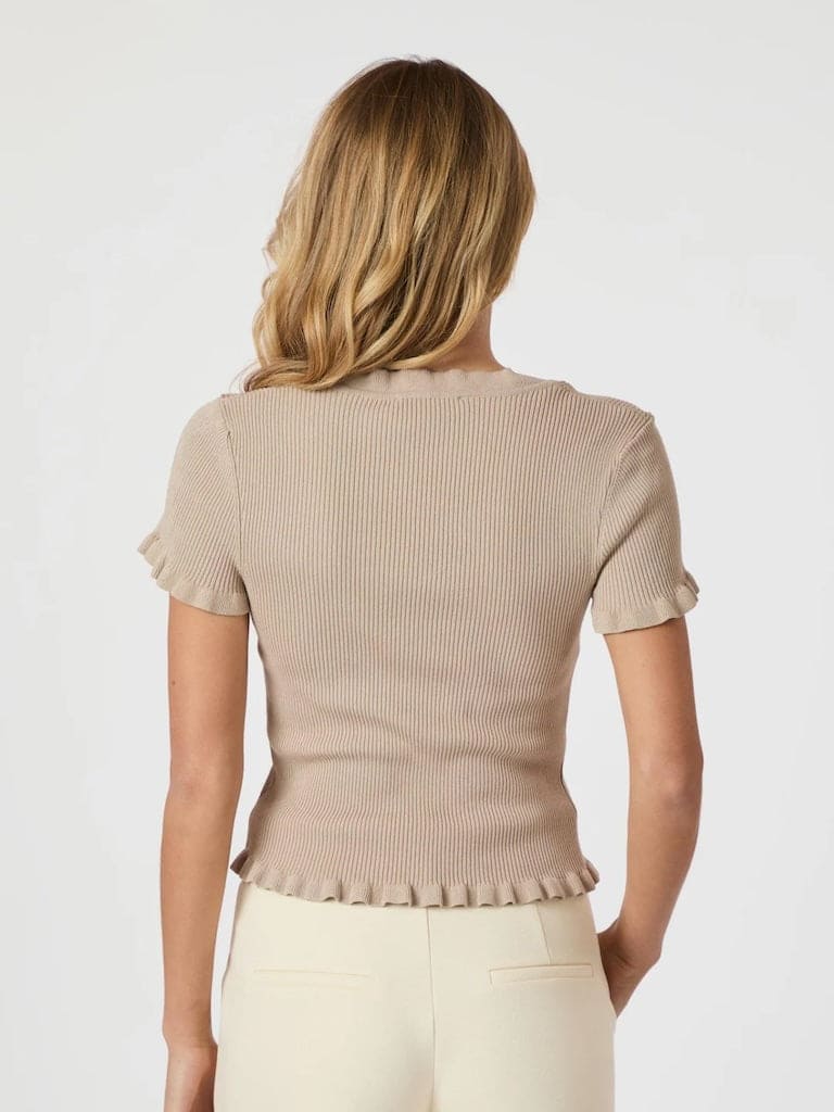Esla Frill Knit Tee