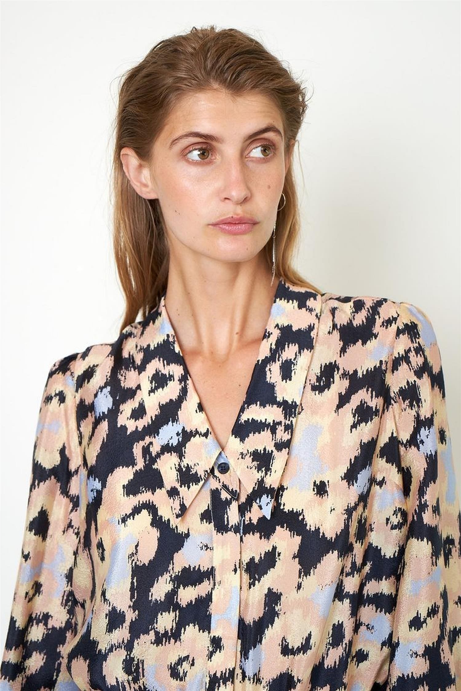 Ruth Shirt