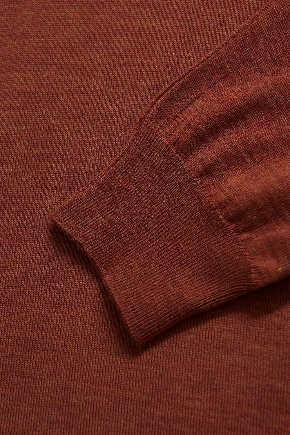 Cole Rollneck