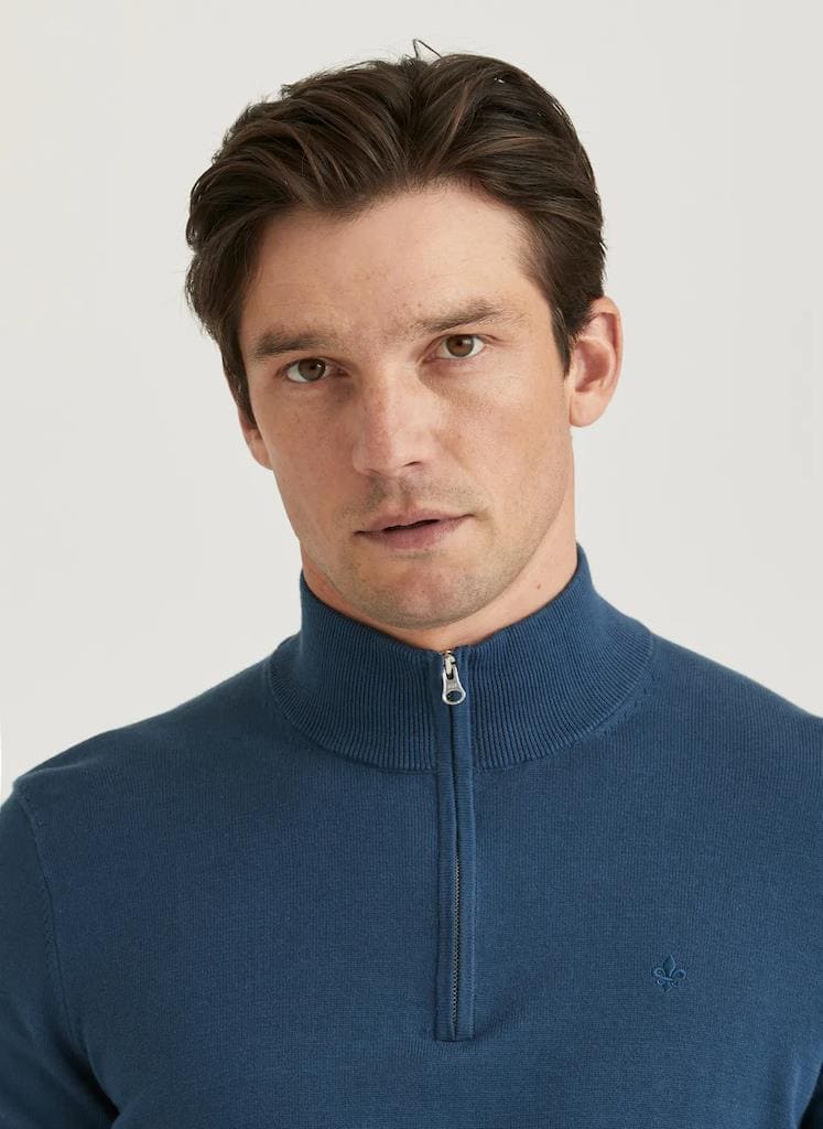 Riley Half Zip