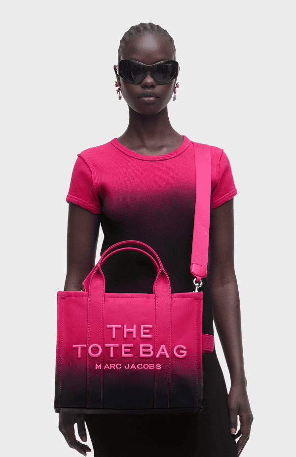 THE MEDIUM TOTE