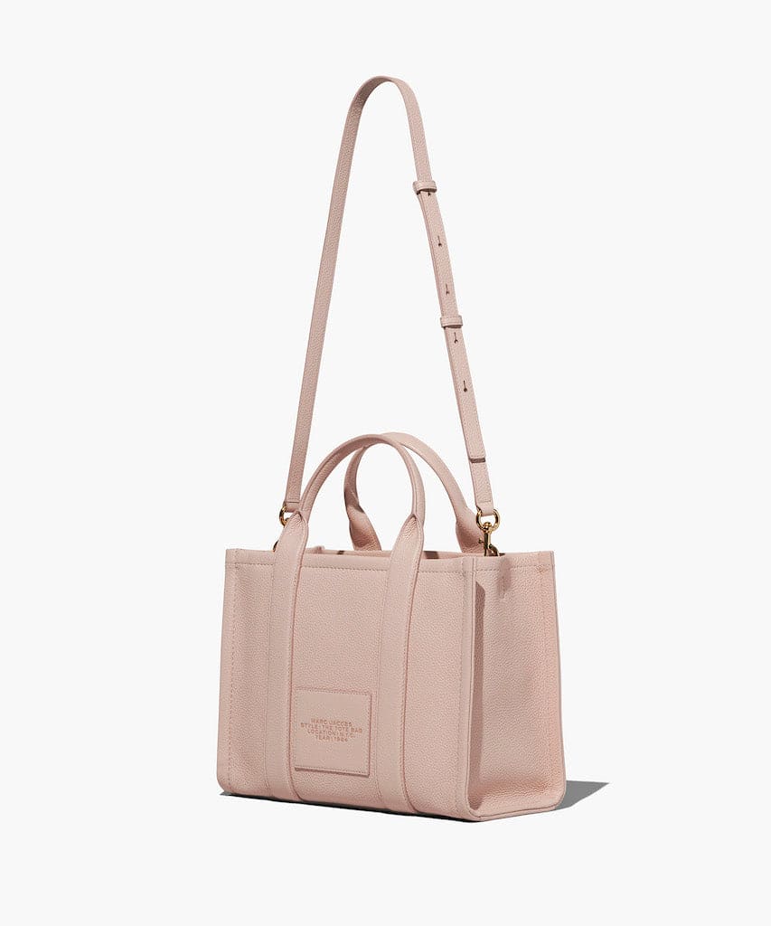 THE MEDIUM LEATHER TOTE