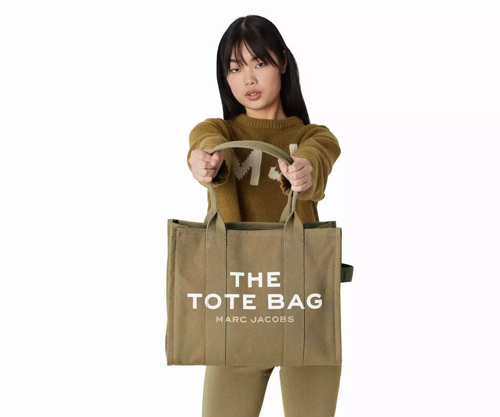 THE LARGE TOTE