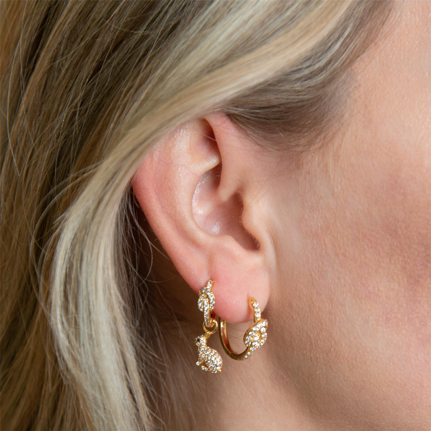 Emilia Kamille charm