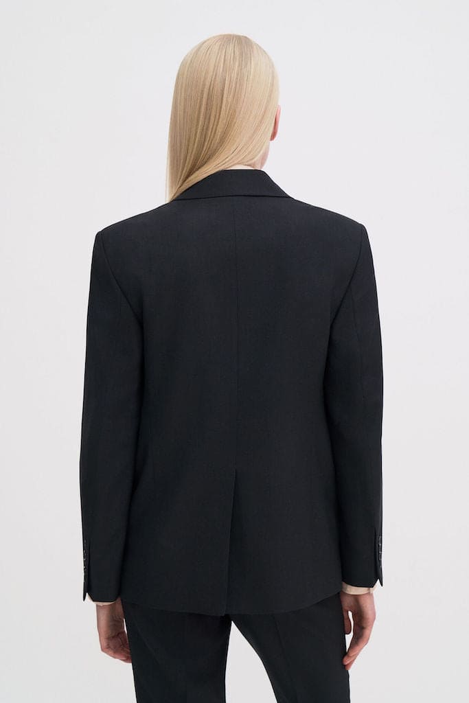 Delilah Blazer