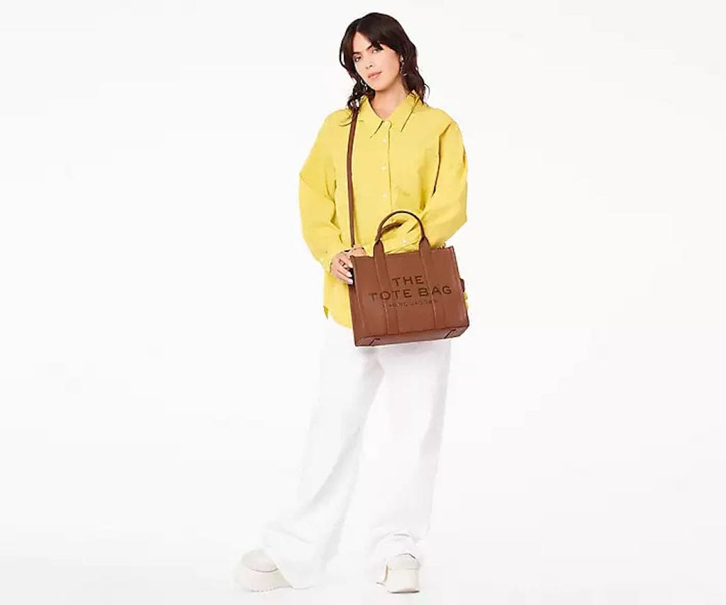 THE MEDIUM LEATHER TOTE