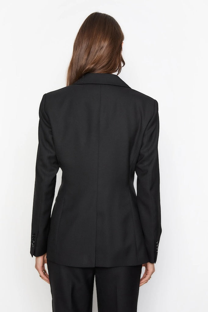 Eve Blazer