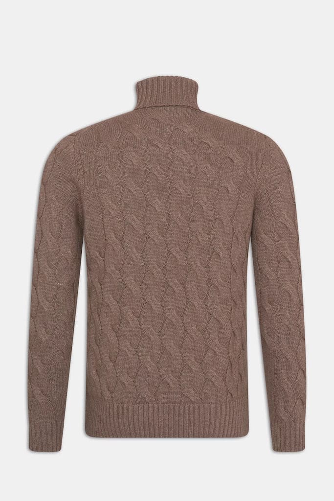 Seth Rollneck