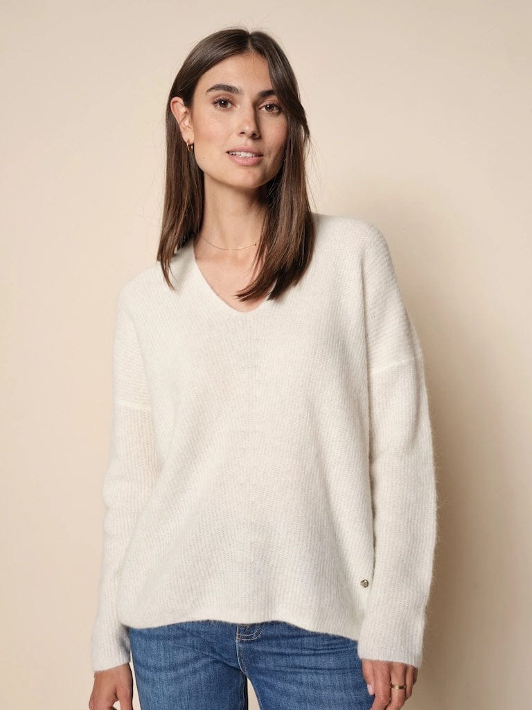 Thora V-neck Knit